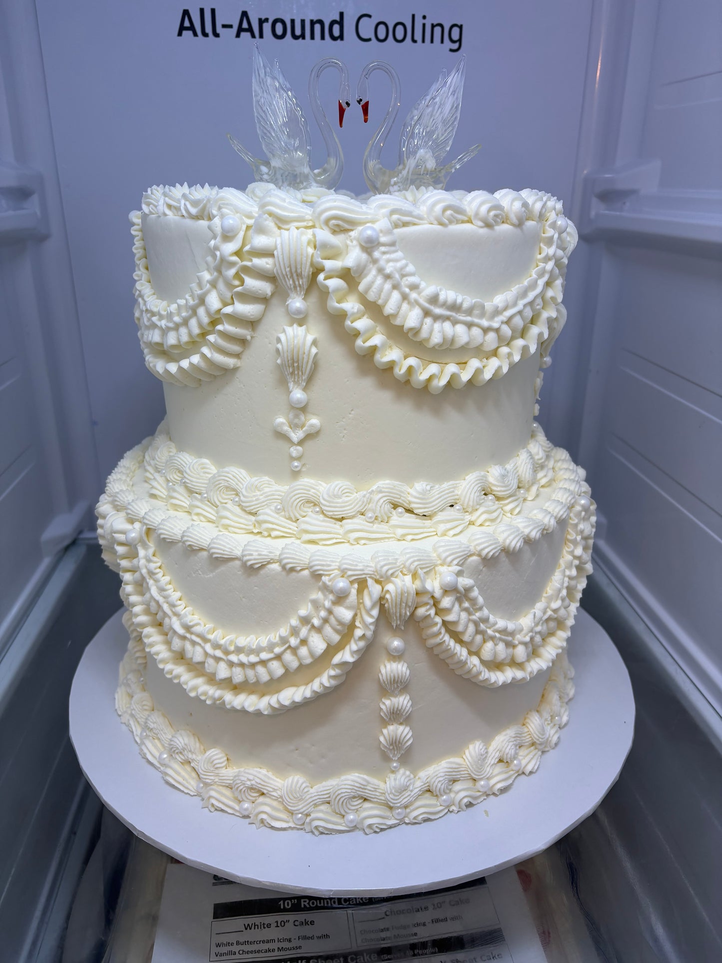 Vintage wedding cake