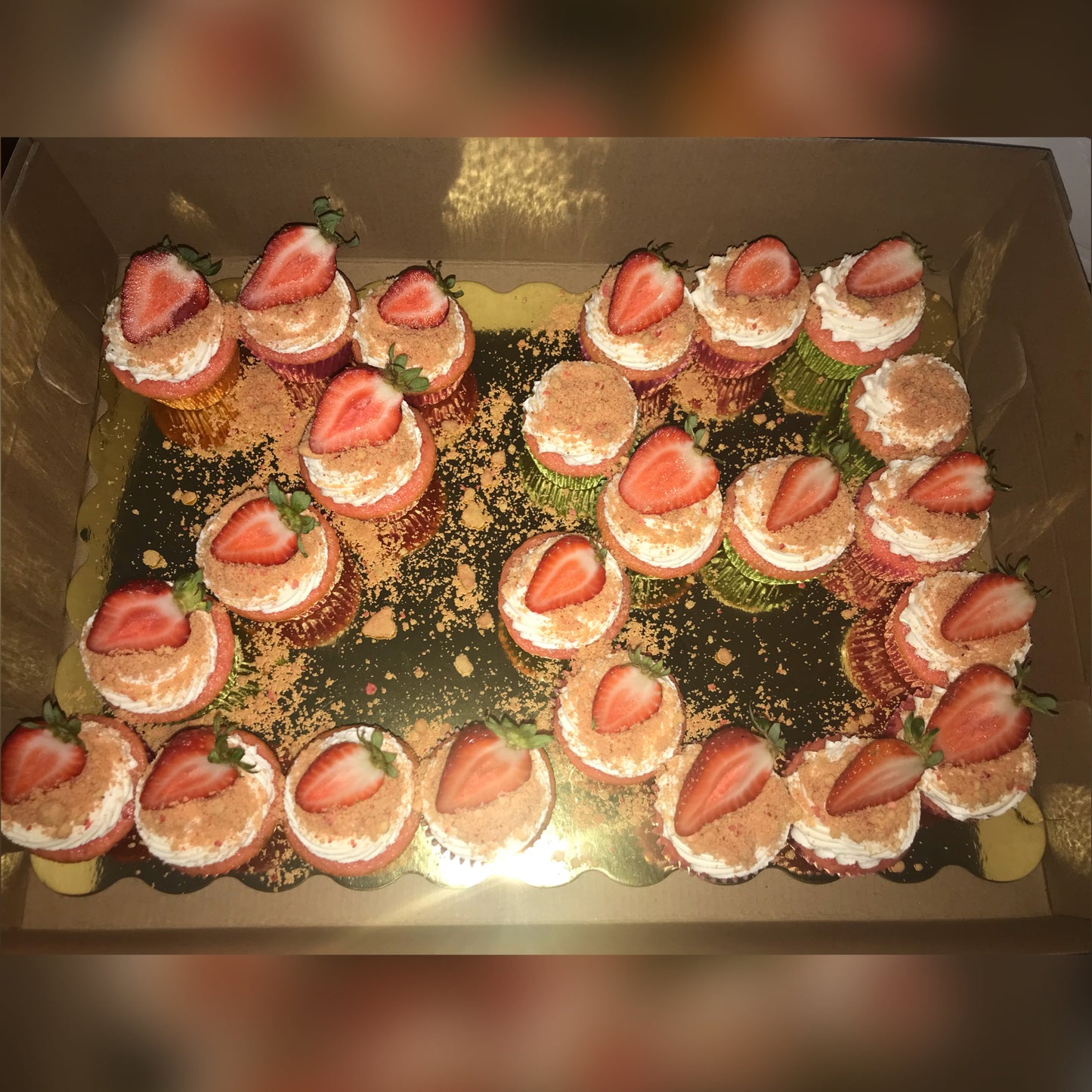 Cupcake pull apart cake
