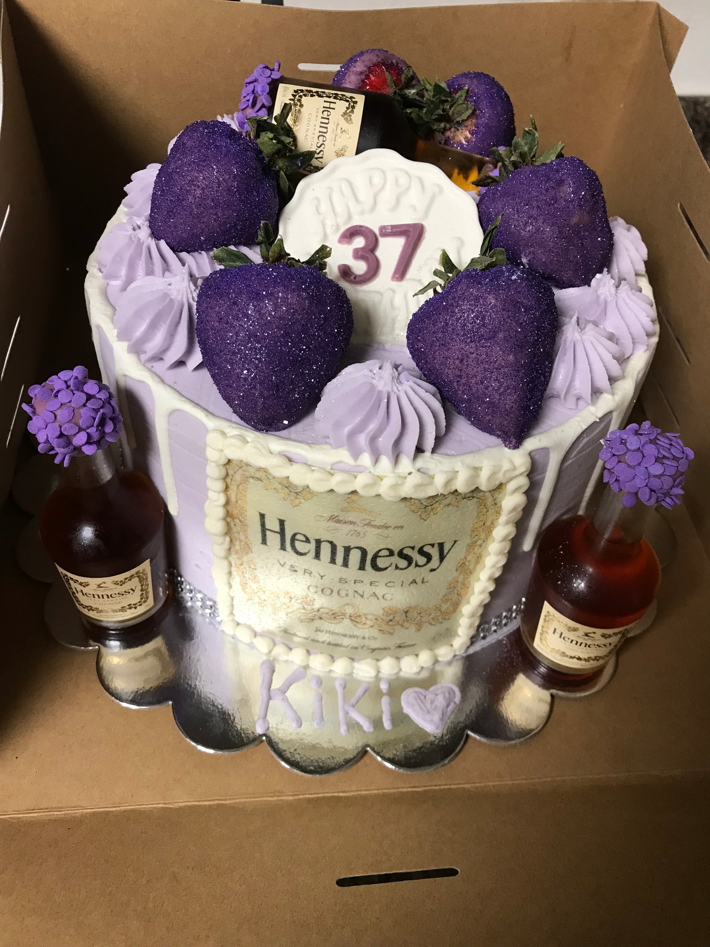 Cakes 8"